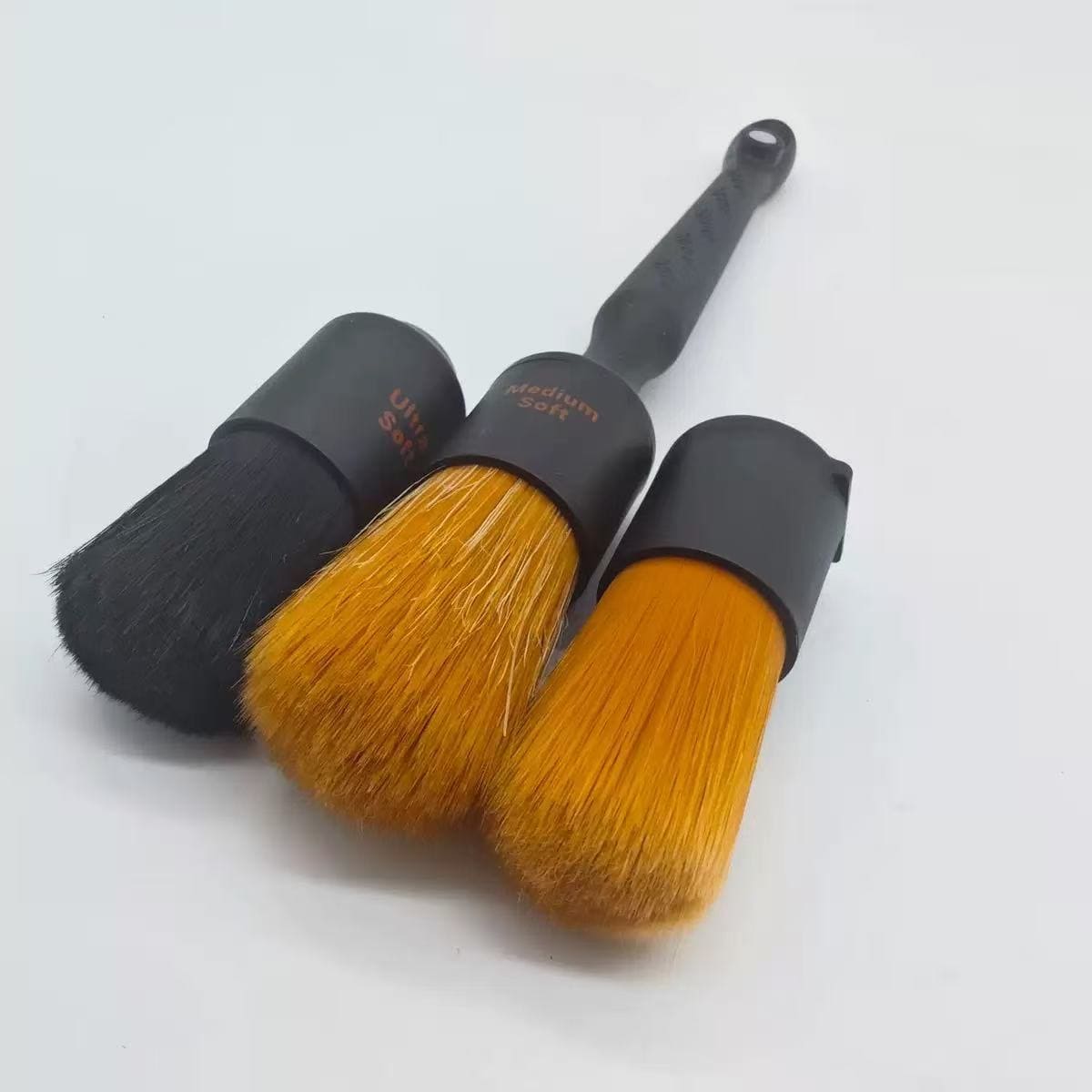 Lug Nut Brush